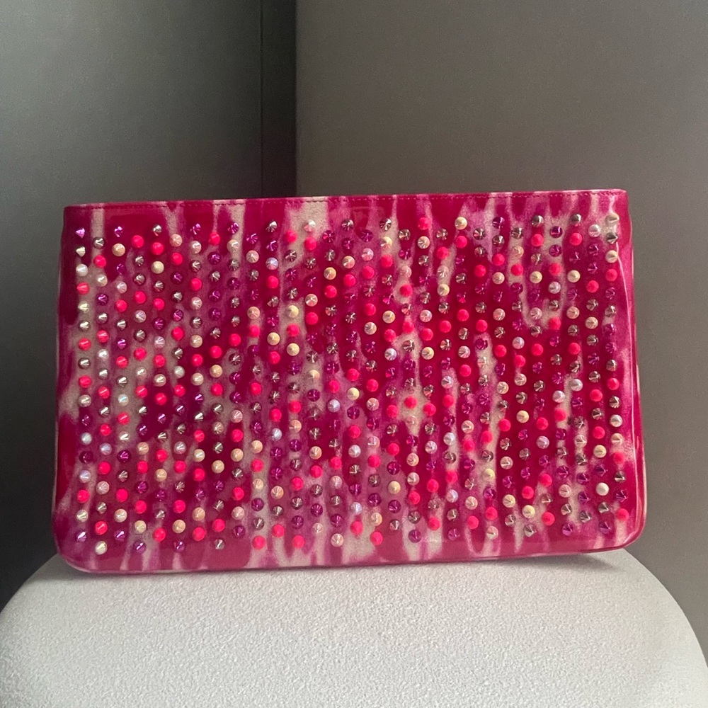 Christian Louboutin | NV Clutch Pat Glitter / Spikes